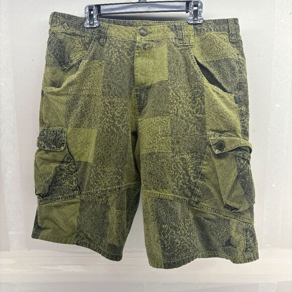 Jordan Jumpman 23 Green 286023 010 Casual Cargo Short Pants Mens Vintage Sz 36R - Picture 1 of 9